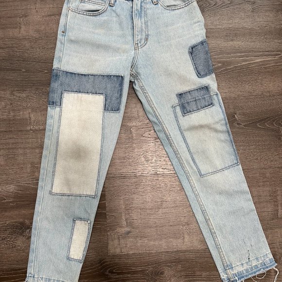 URBAN OUTFITTER JEANS - Picture 3 of 3